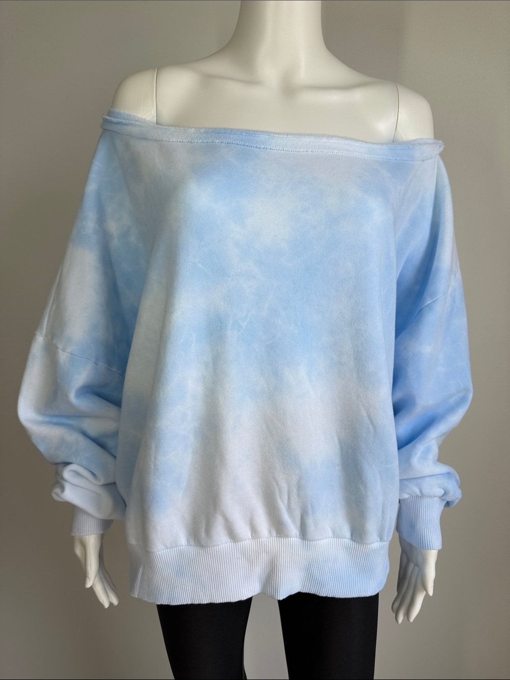 FP Movement Blue Tie Dye Off Shoulder Sweatshirt – Size S